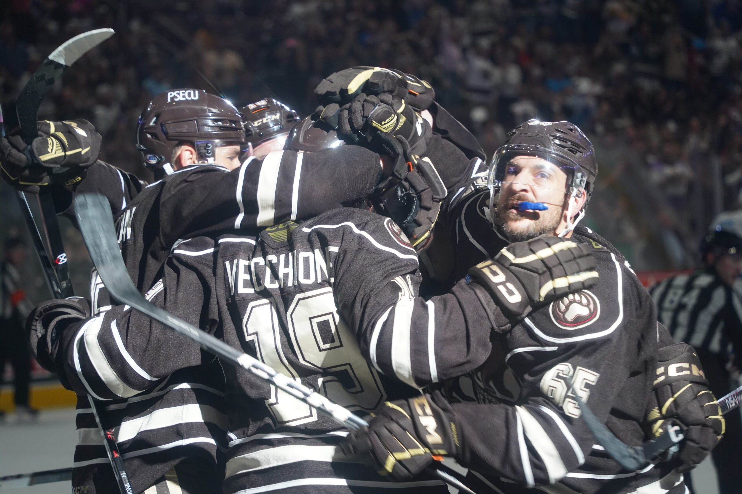 INSTANT REACTION: Bears Avoid Cleveland Comeback, Heading Back to the Calder Cup Finals