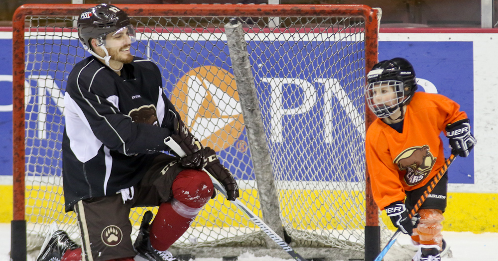 Hershey Bears Star Wars jerseys raise over $49,000 for charity (Photos)