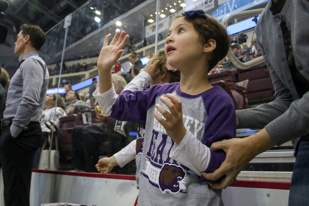 Stevenson Waves To The Bears Players As They Skate By.