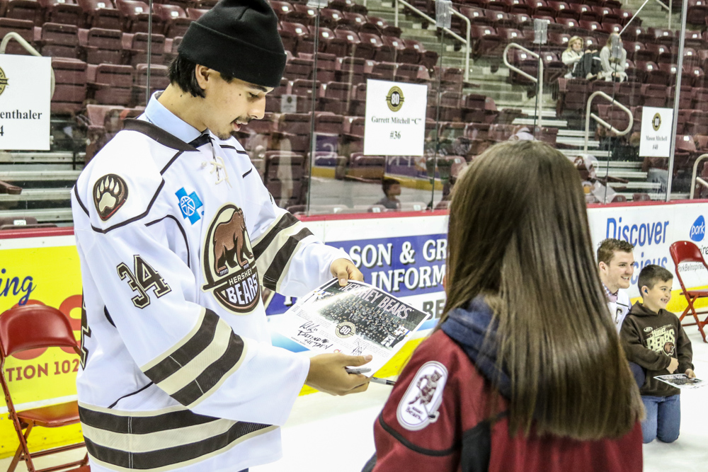 Jonas Siegenthaler Chats With A Fan