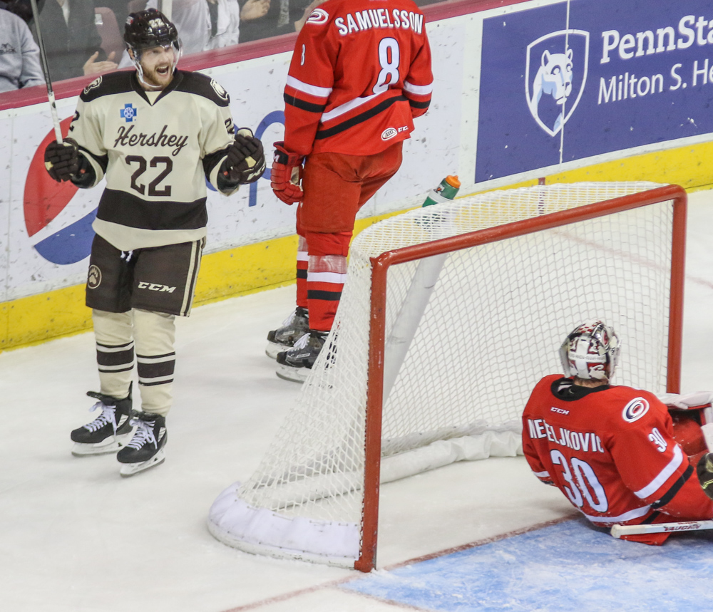 Hershey Bears Charlotte Checkers 1